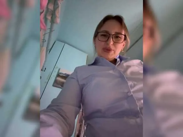 MarianaRoa – webcam model profile photo Image 19