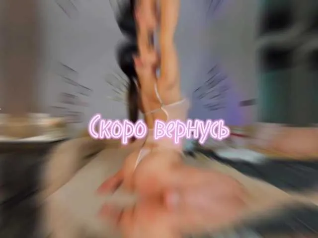 AmyBelmontt – webcam model profile photo Image 15