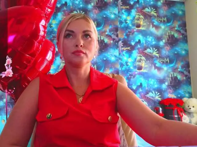 CassieGil – webcam model profile photo Image 13