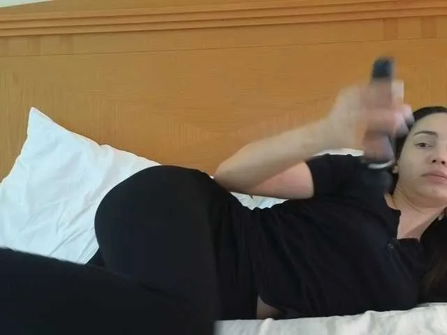 MeilynDuque – webcam model profile photo Image 13