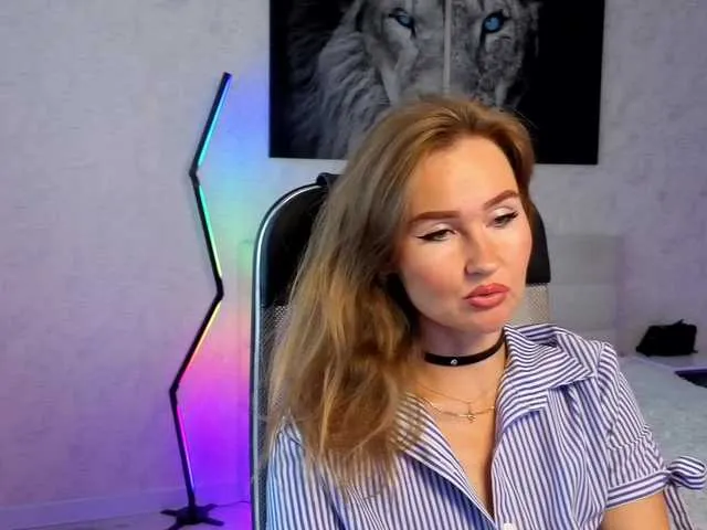 MeganAmber – webcam model profile photo Image 4