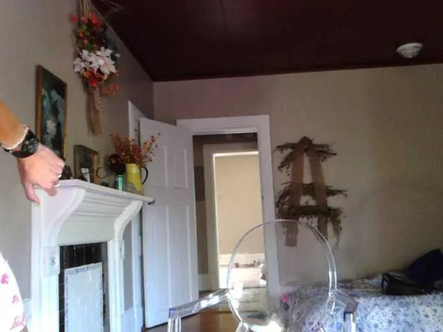 NoaMarin – webcam model profile photo Image 17