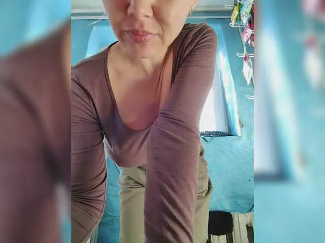 GreciaMorgan – webcam model profile photo Image 15