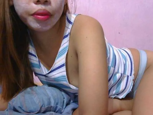 SkyLumen – webcam model profile photo Image 11