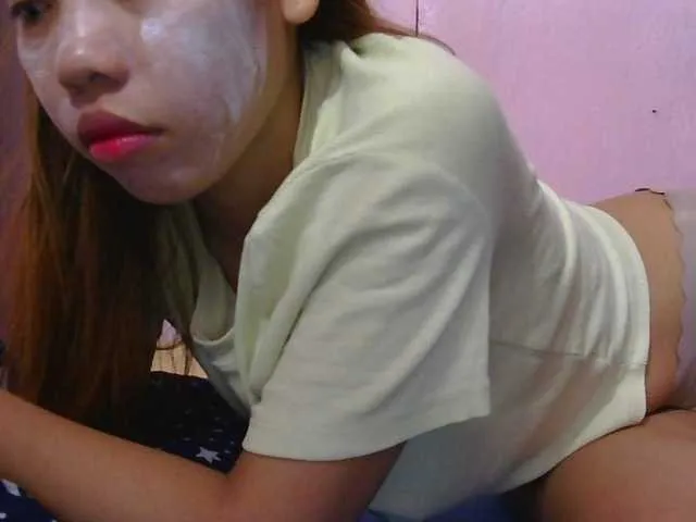 SkyLumen – webcam model profile photo Image 12