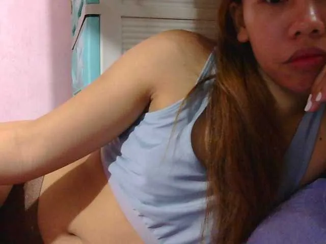 SkyLumen – webcam model profile photo Image 7