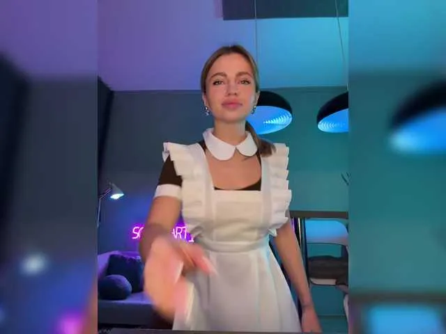 SkyLumen – webcam model profile photo Image 12