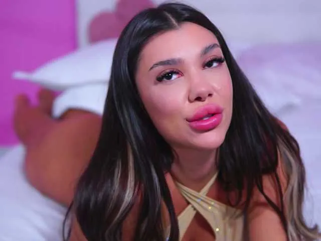 Raseele – webcam model profile photo Image 7