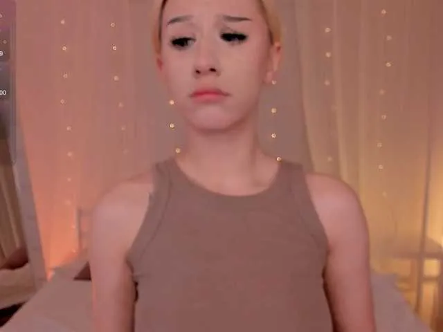 Chloee_Peach – webcam model profile photo Image 15