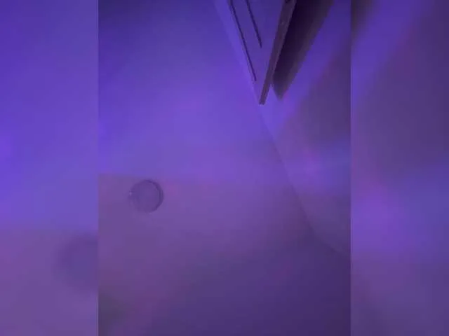 CassieGil – webcam model profile photo Image 16