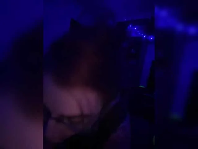 KrystalKyber – webcam model profile photo Image 12