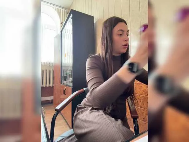 GreciaMorgan – webcam model profile photo Image 12