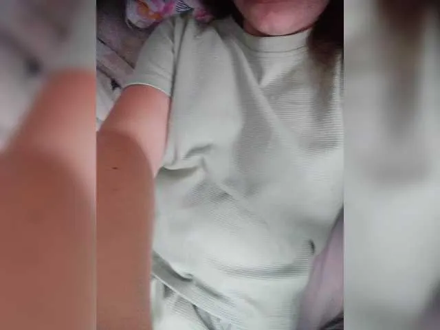 SexySophiaax – webcam model profile photo Image 8