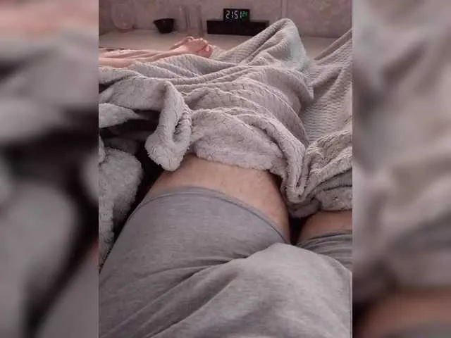 Amylewiss – webcam model profile photo Image 16