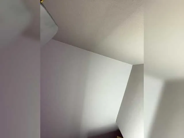 PrincessSnowAngel – webcam model profile photo Image 18