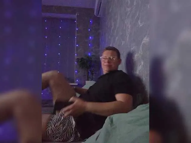 aknawildee – webcam model profile photo Image 14