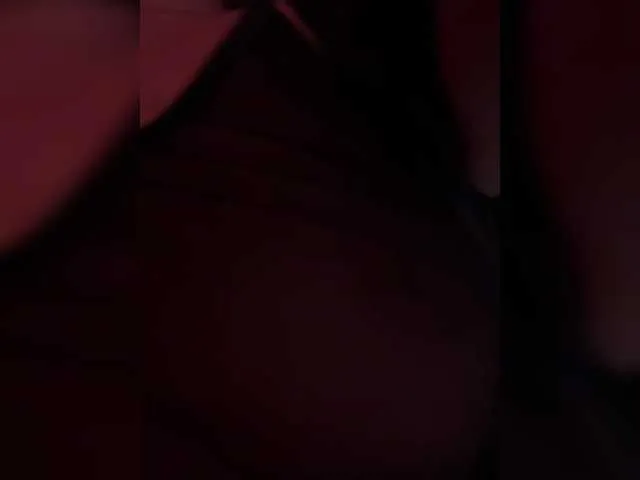 BellaRoux21 – webcam model profile photo Image 13