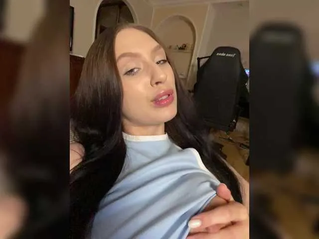 Chloe_Sins – webcam model profile photo Image 5