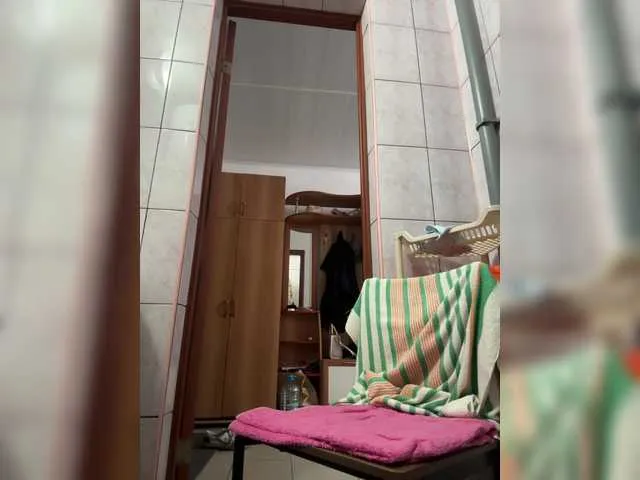 OnlyPragya – webcam model profile photo Image 2