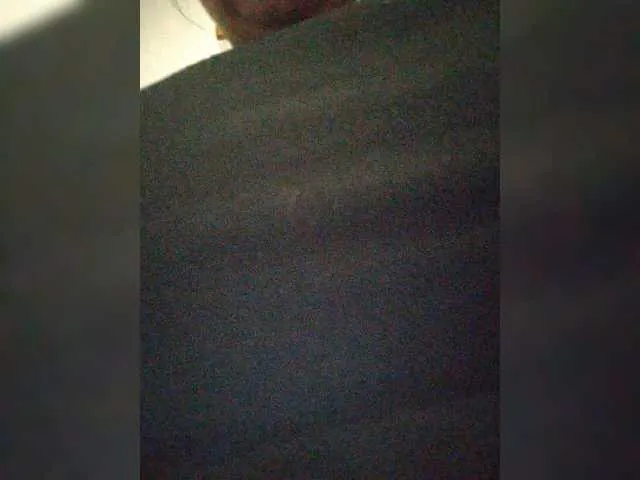 SkyLumen – webcam model profile photo Image 3