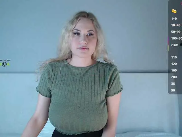 XxAlliGirlNextDoor – webcam model profile photo Image 13