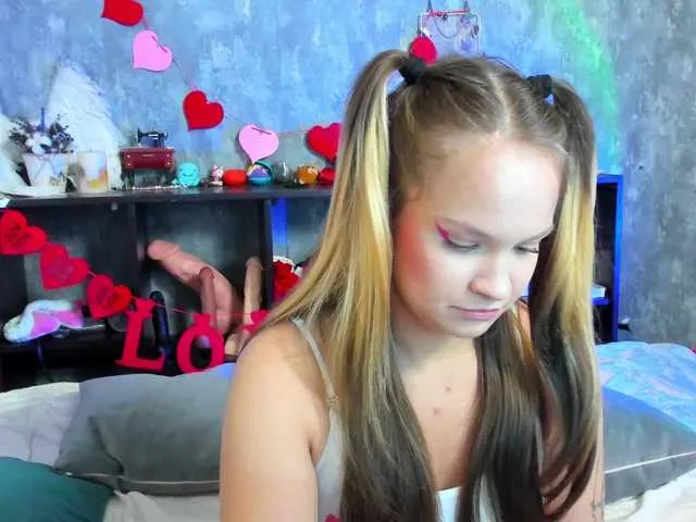 AmyBelmontt – webcam model profile photo Image 14