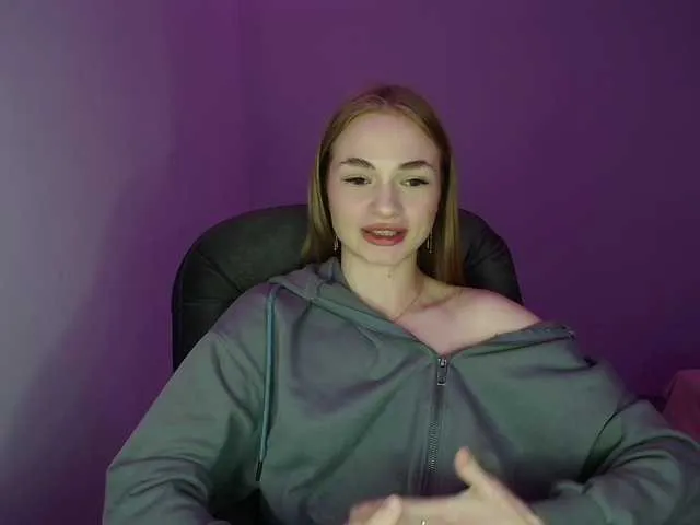 SuperSQUIRTERr – webcam model profile photo Image 6