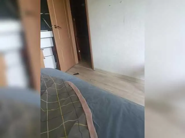 SterlingX – webcam model profile photo Image 3