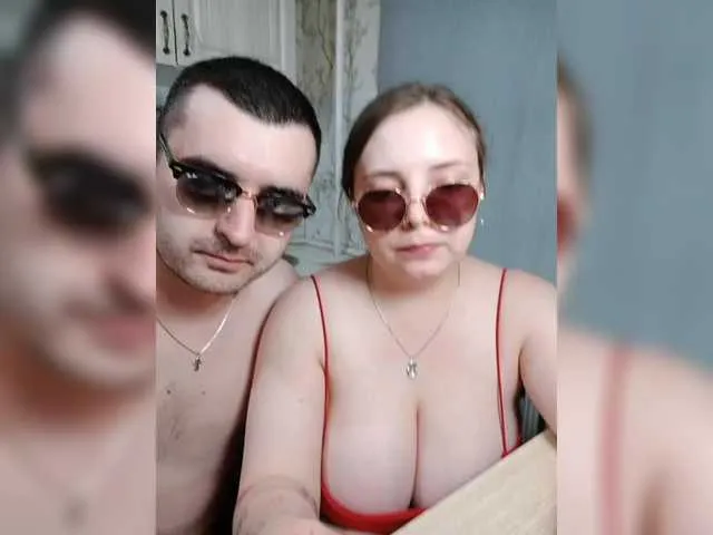 KiraHill – webcam model profile photo Image 11