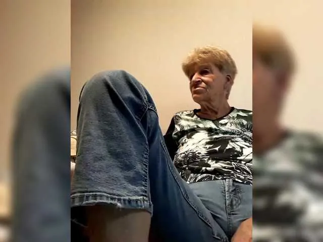 AmaraRice – webcam model profile photo Image 13