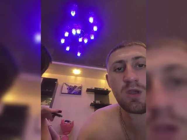 RexxaRose – webcam model profile photo