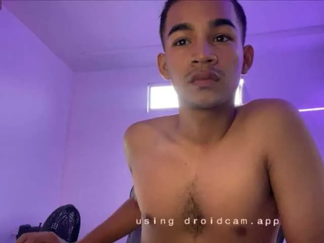 GiaMazzon – webcam model profile photo Image 11