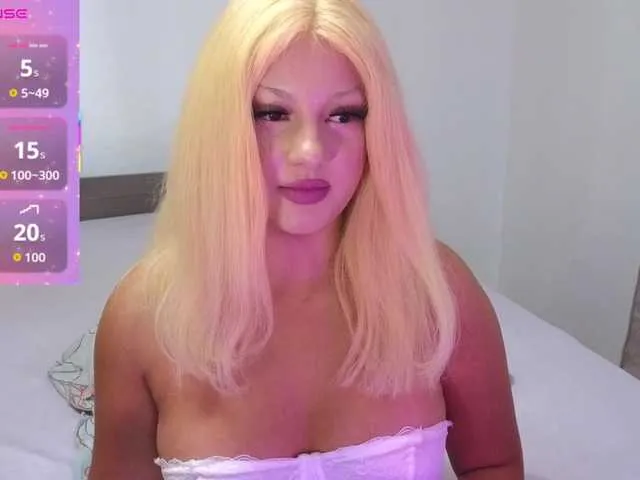 AmyBelmontt – webcam model profile photo Image 10