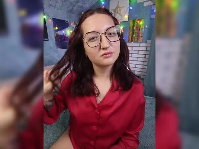 CassieGil – webcam model profile photo Image 4