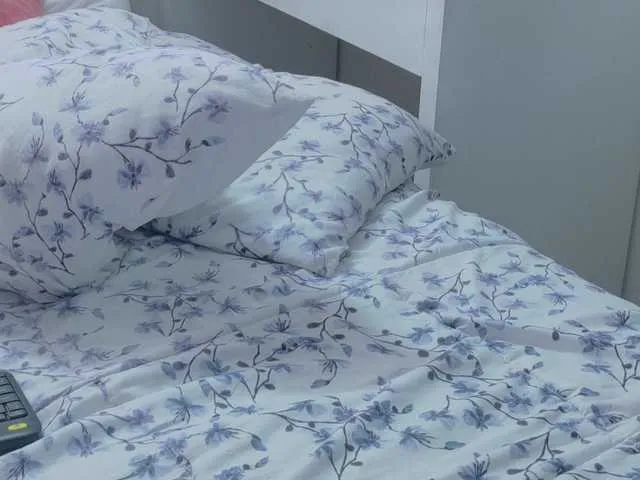 NinaFontana – webcam model profile photo Image 10