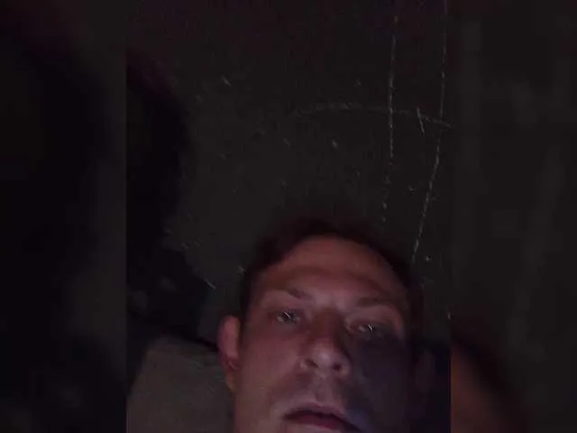 GiaRos – webcam model profile photo Image 15