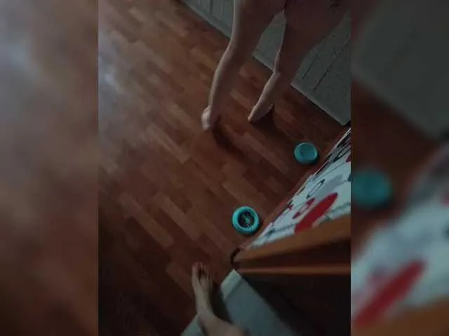 KaraNoir – webcam model profile photo Image 2