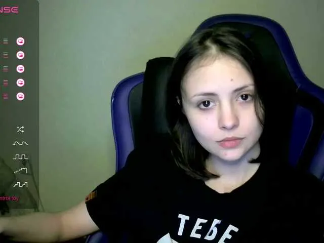 AmyBelmontt – webcam model profile photo Image 7