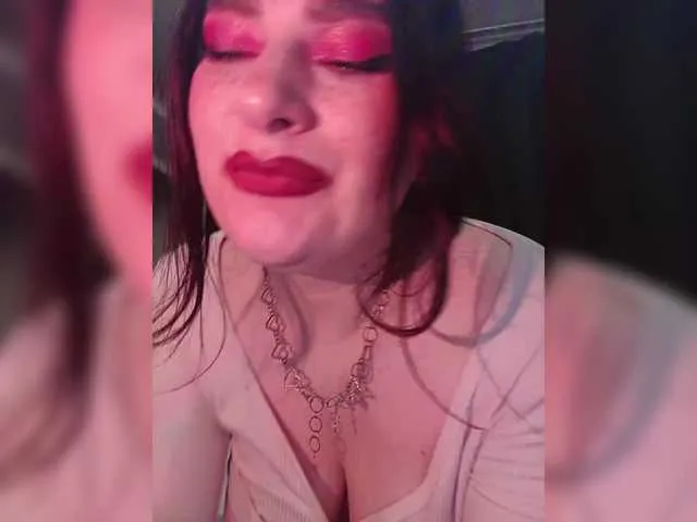 AmyBelmontt – webcam model profile photo Image 3