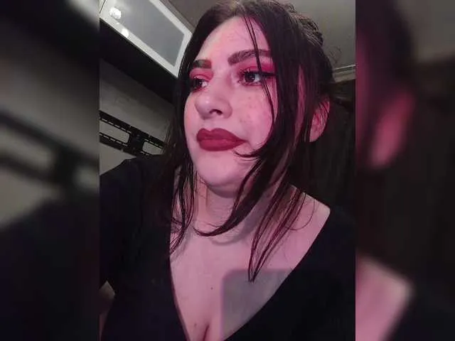 AmyBelmontt – webcam model profile photo Image 4