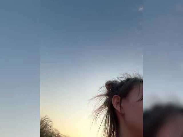 XoCherryPop – webcam model profile photo Image 9