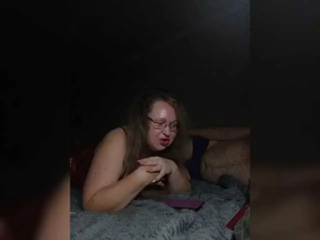 JenCampbell – webcam model profile photo Image 5