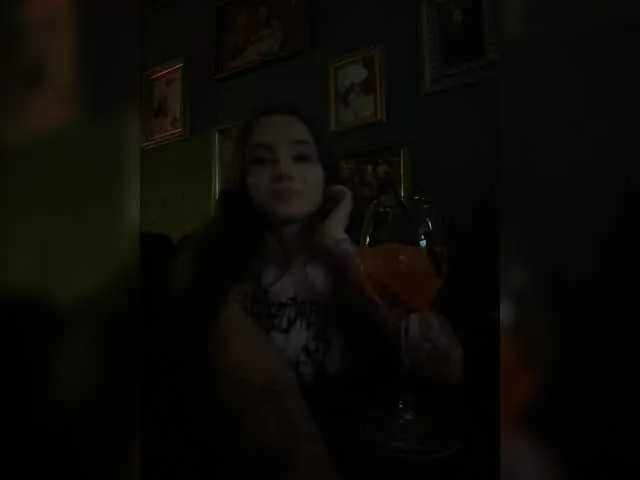 PaulinaKorven – webcam model profile photo Image 15