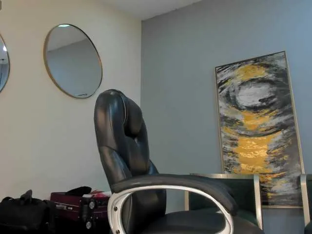 CassieGil – webcam model profile photo Image 14