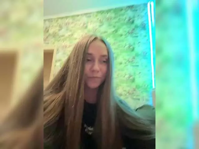 Kitty_Mifl – webcam model profile photo Image 8