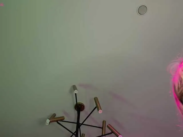 BrunaFoster – webcam model profile photo Image 12