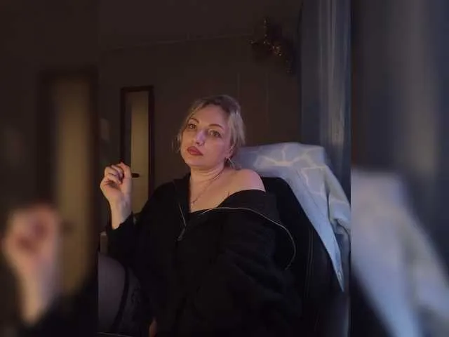 Tanysha-1 – webcam model profile photo