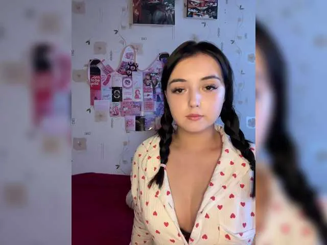 ssaimi – webcam model profile photo Image 2