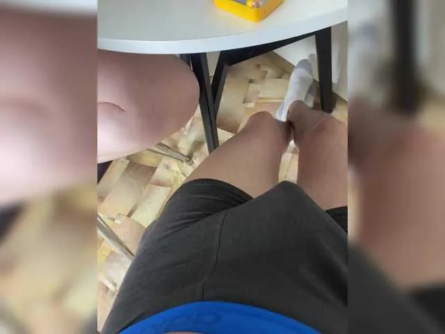 AnaCollin – webcam model profile photo Image 2