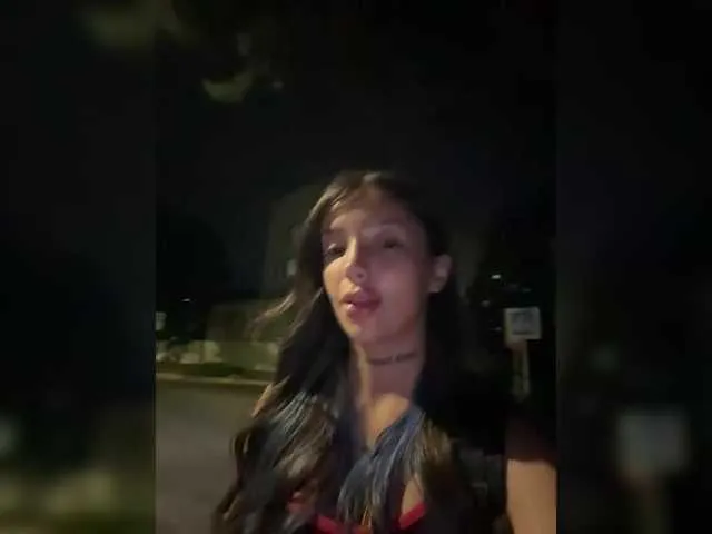 BrisaEvans – webcam model profile photo Image 13